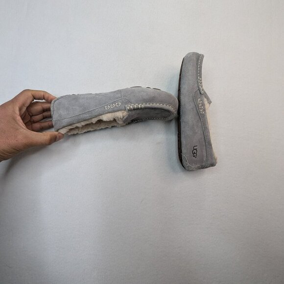 Ugg Ansley Light Grey Gray Shearling Lined Moccasin Shoe English & Arabic - Picture 8 of 14